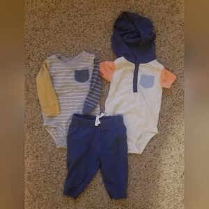 Baby Boy's Carter's 6M 3PC Set.